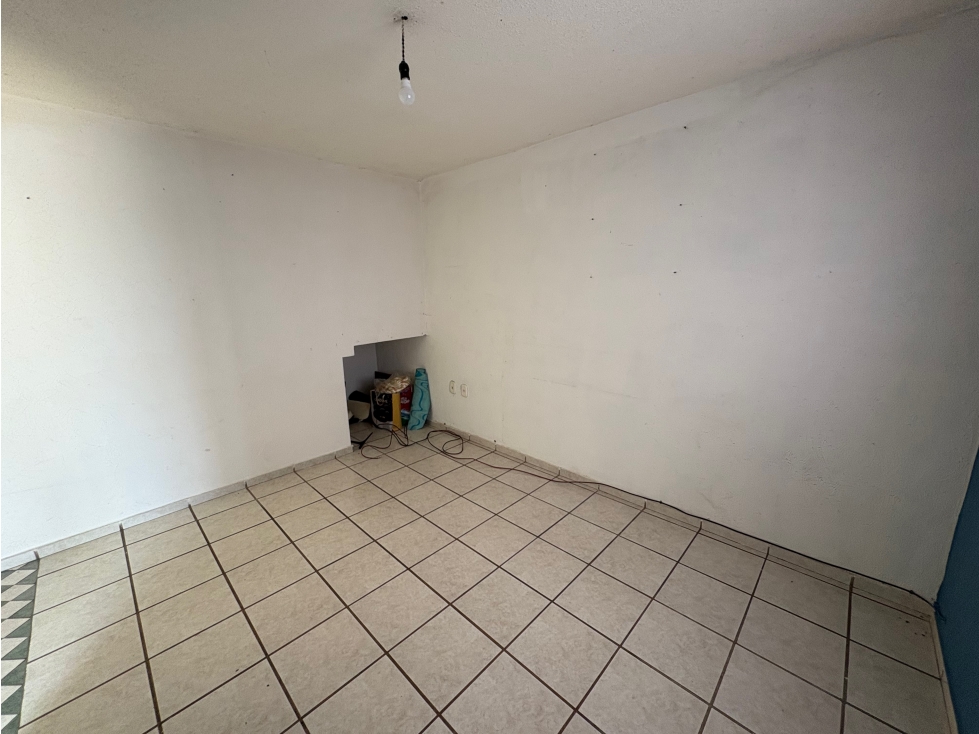 SE VENDE CASA EN FRACC TERRANOVA 2 SALIDA A AEROPUERTO MORELIA - 6
