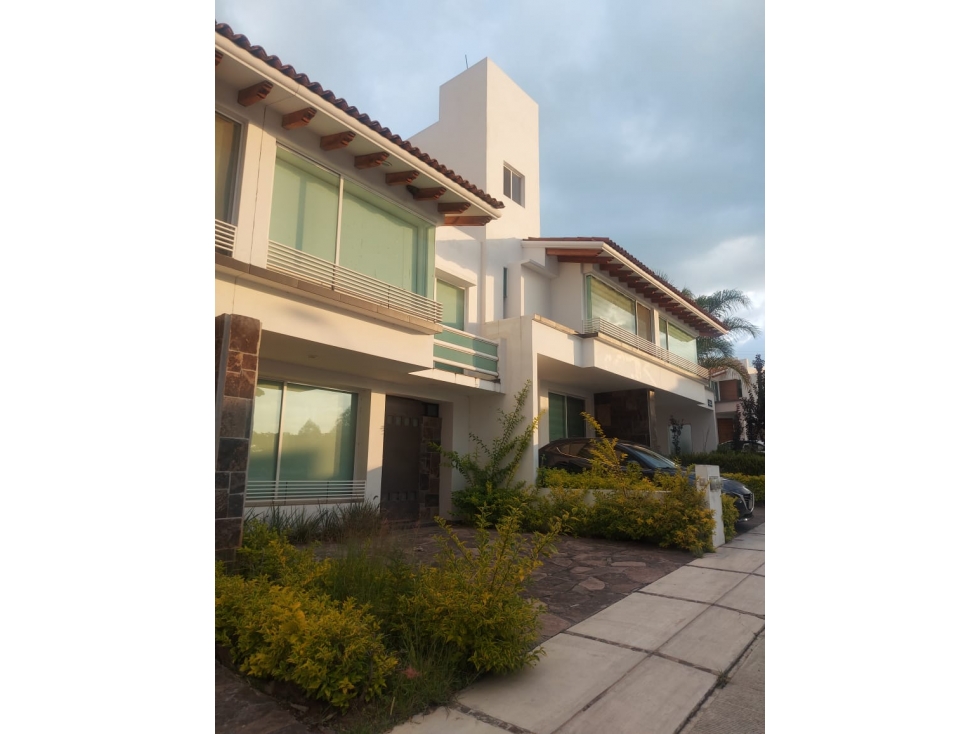 Casa en Venta Mirasoles Residencial a un costado de Misión San Diego — foto 2