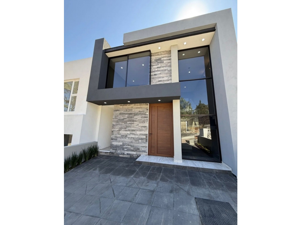 CASA EN VENTA VISTAS DE ALTOZANO EL OLIVAR MORELIA