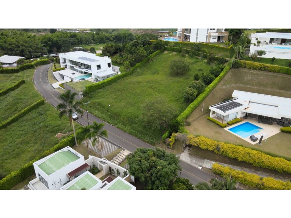 Venta lote en exclusivo conjunto Rosario, Manizales