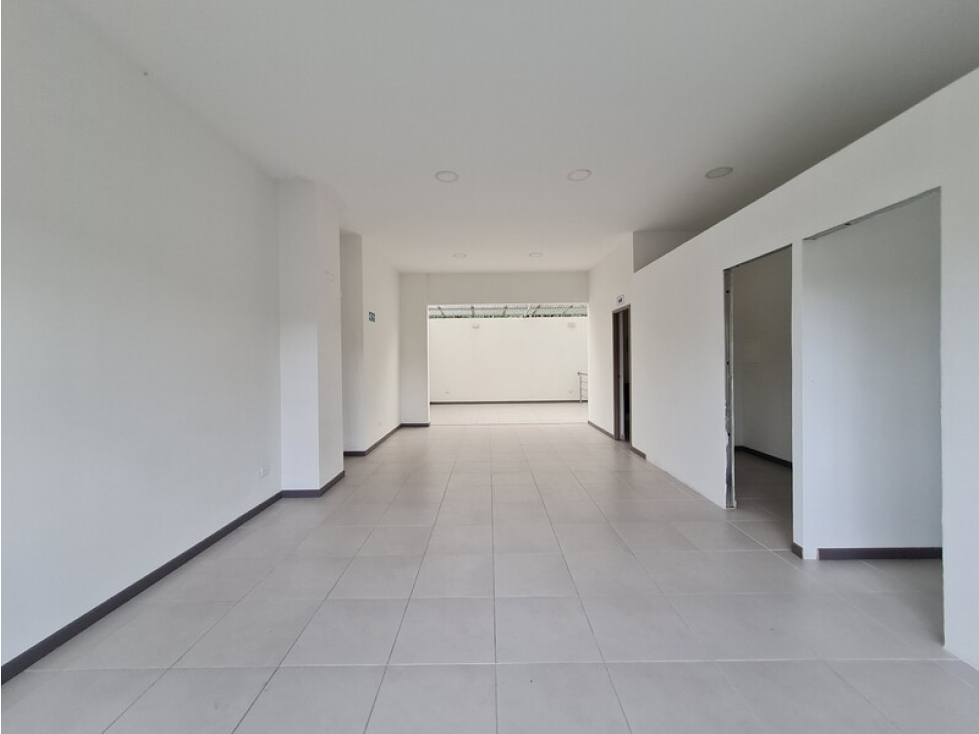 Venta local comercial en la Sultana - Niza, Manizales