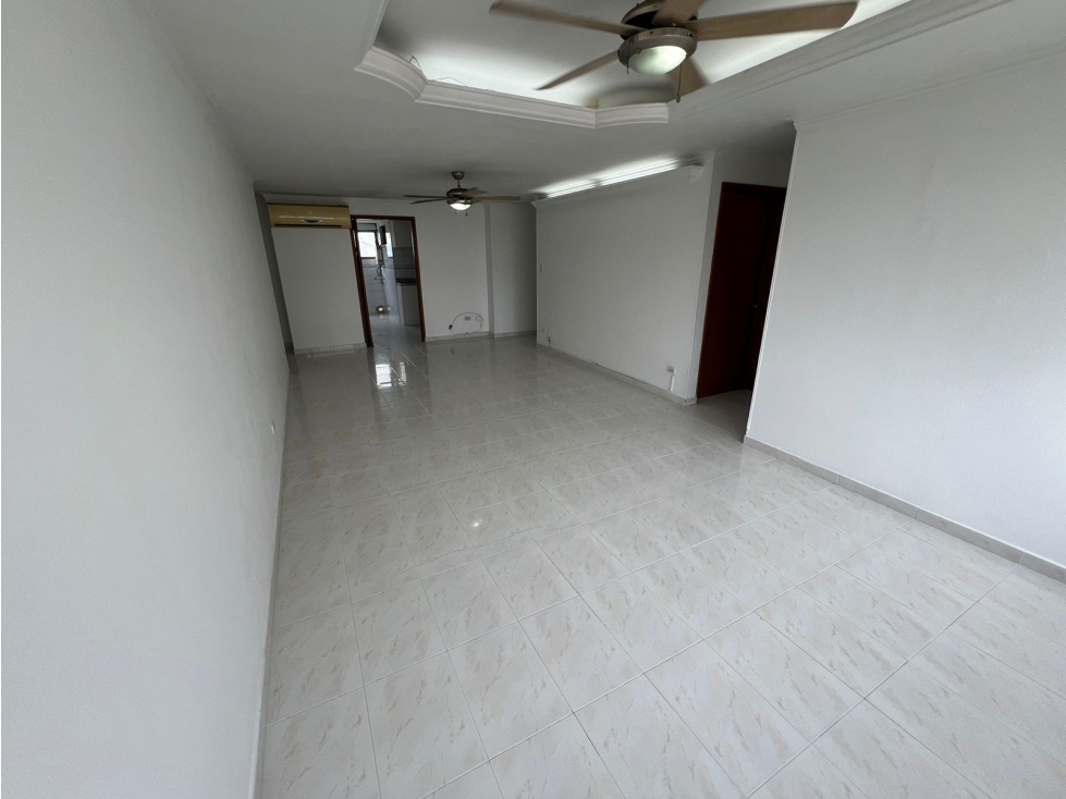 Cartagena Apartamento En Arriendo Bocagrande — foto 3