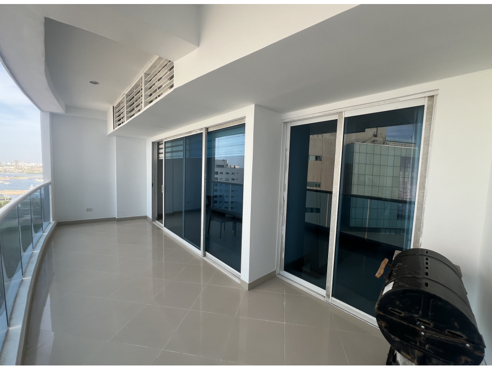 Cartagena Apartamento en Arriendo Amoblado Bocagrande — foto 4