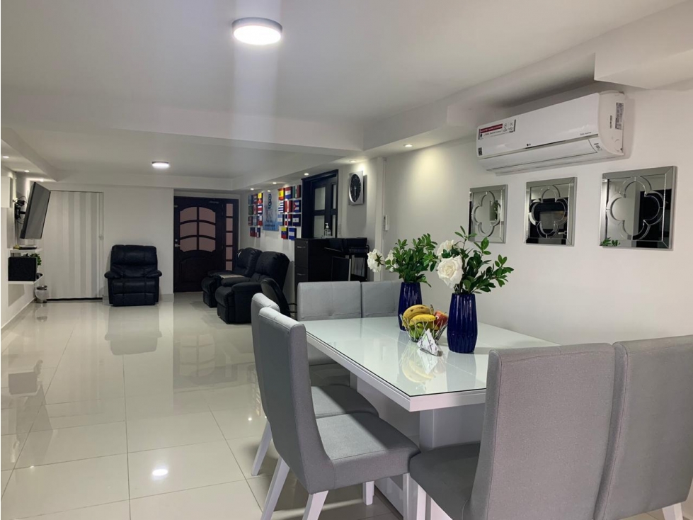 Cartagena Apartamento En Venta Laguito