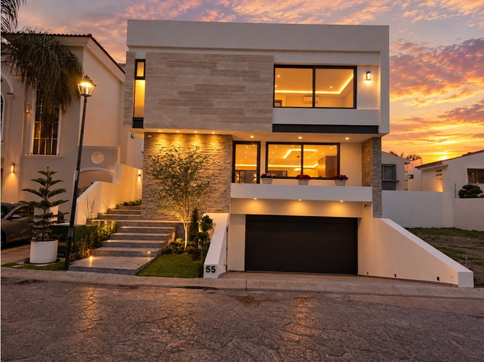CASA 55 EN VENTA EN JARDIN REAL ZAPOPAN JALISCO, CON SÓTANO
