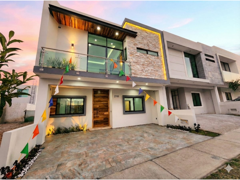 CASA 210-G LA CIMA ZAPOPAN, EXCELENTES ACABADOS
