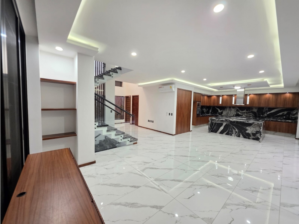 RESIDENCIA #303-G EN VENTA 4 NIVELES CON SOTANO — foto 6
