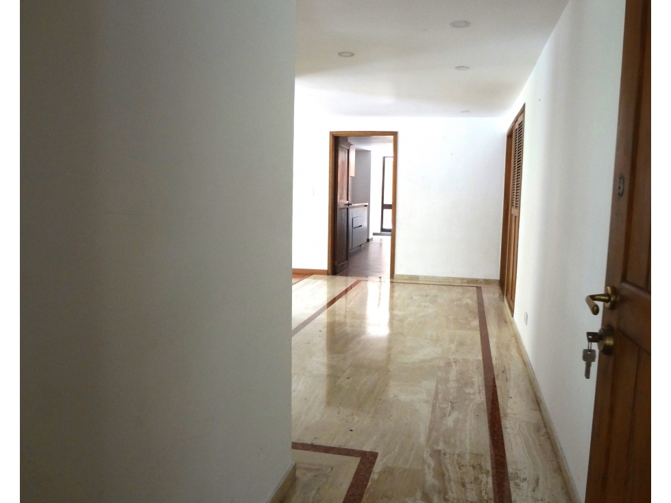 VENTA APARTAMENTO CABRERA 312M2 - 1