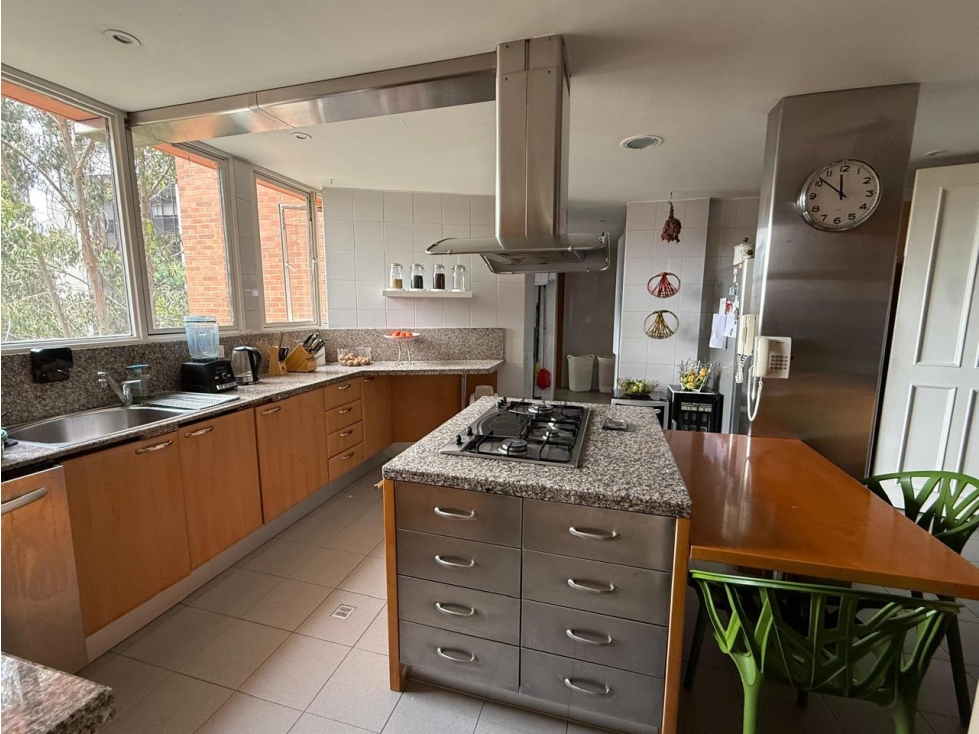 VENTA APARTAMENTO CHICO ALTO 310M2 — foto 2