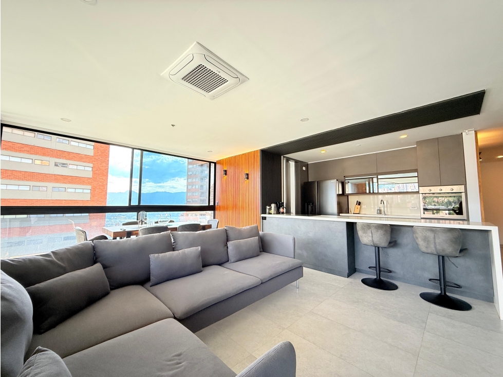 APARTAMENTO MINI PH AMOBLADO - SECTOR POBLADO - MEDELLÍN