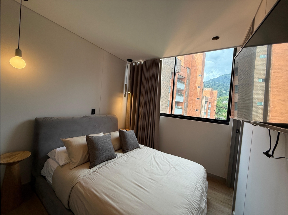 Venta Y Renta Penthouse Amoblado En Envigado — foto 2