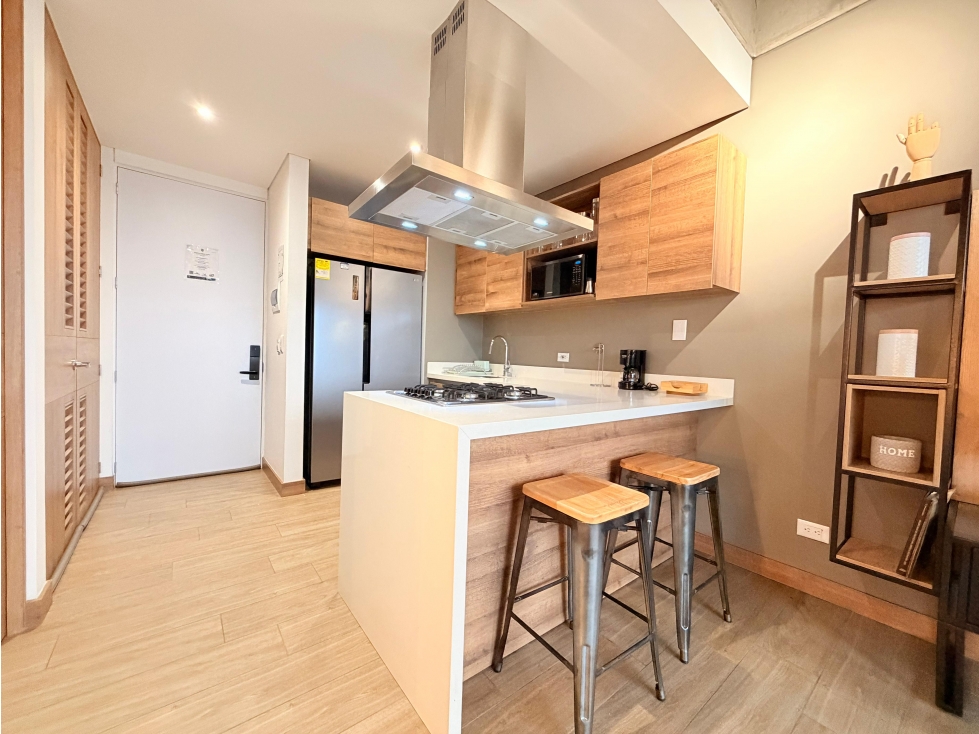 APARTAMENTO AMOBLADO EN MEDELLÍN SECTOR CIUDAD DEL RÍO — foto 2