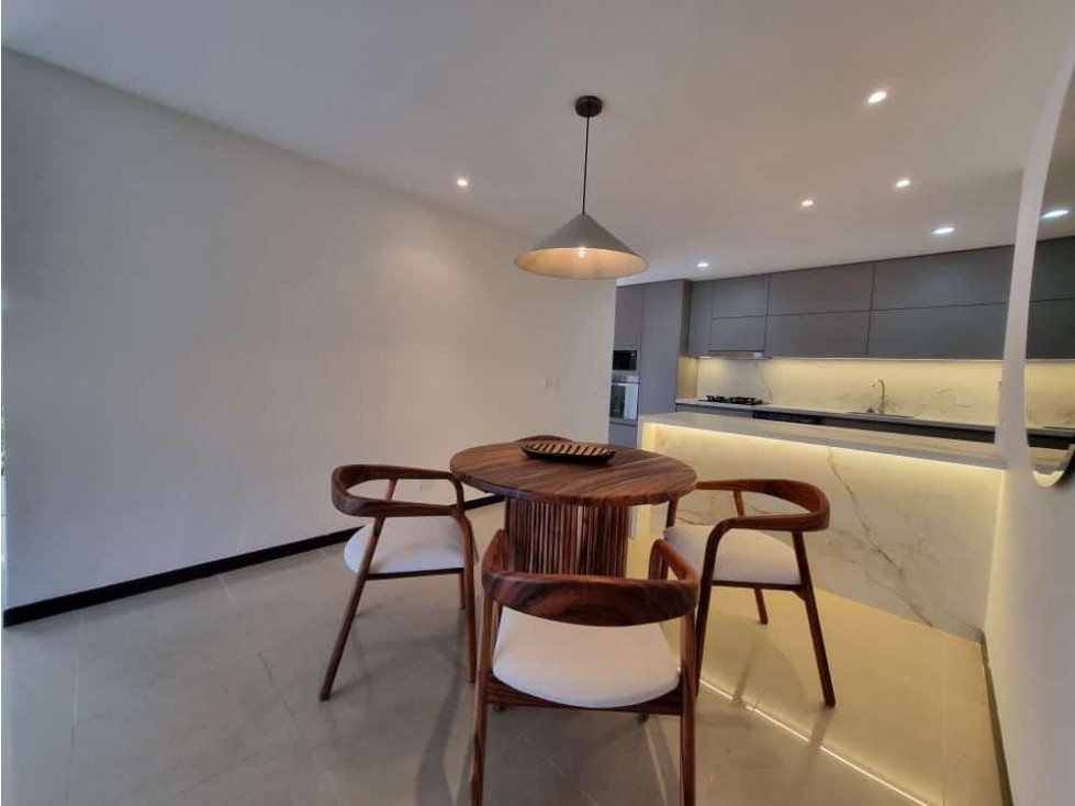 Apartamento Amoblado Sector La Inferior El Poblado — foto 2
