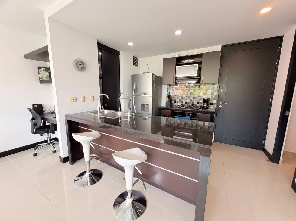 APARTAMENTO AMOBLADO SECTOR POBLADO MEDELLIN — foto 3