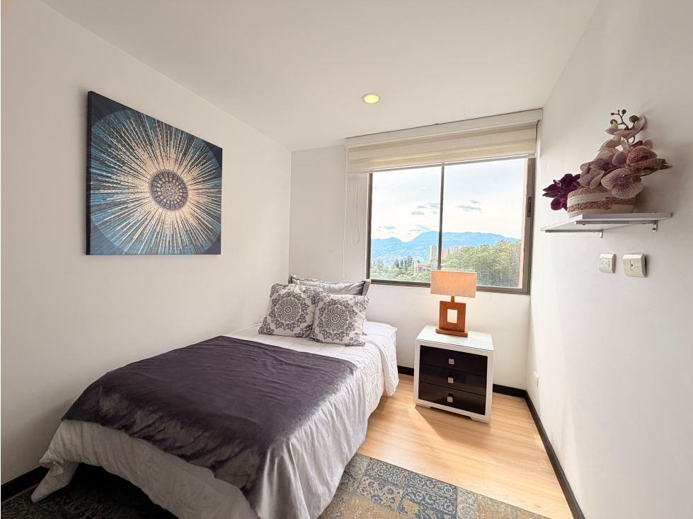 APARTAMENTO AMOBLADO EN LAS PALMAS MEDELLIN — foto 4