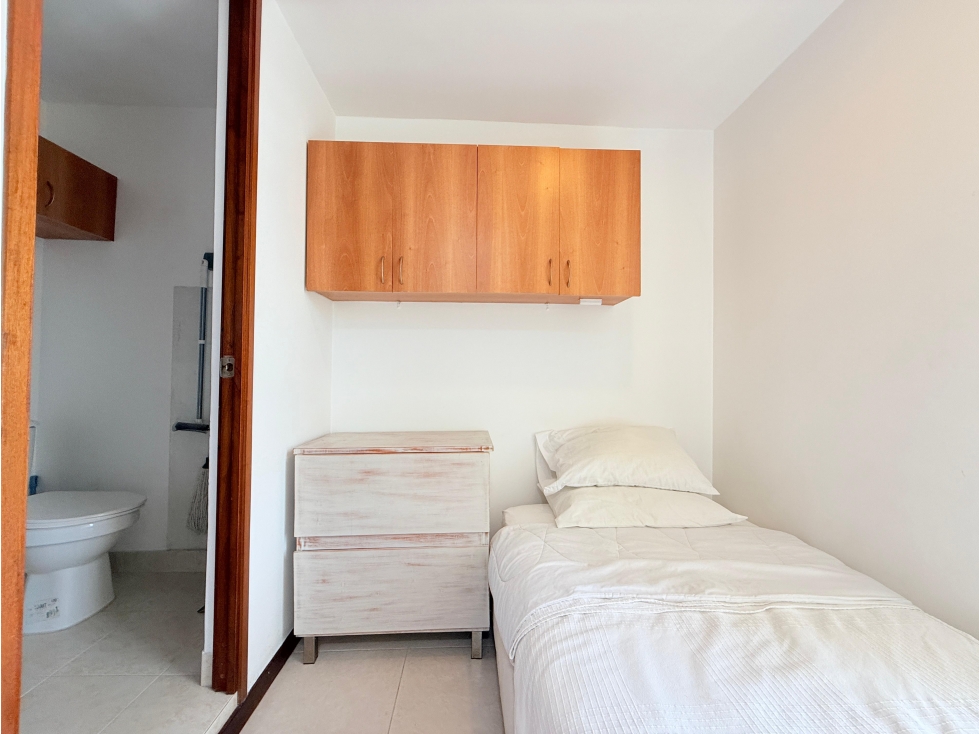 APARTAMENTO AMOBLADO - SECTOR POBLADO CERDA DE MILLA DE ORO MEDELLIN — foto 4