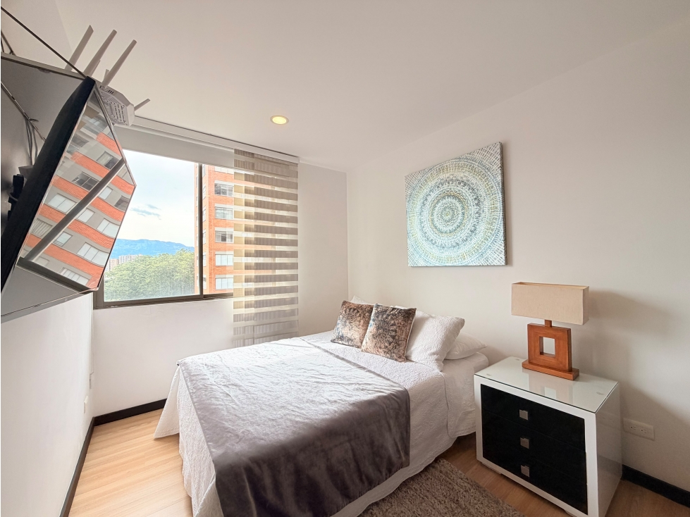 APARTAMENTO AMOBLADO EN LAS PALMAS MEDELLIN — foto 5