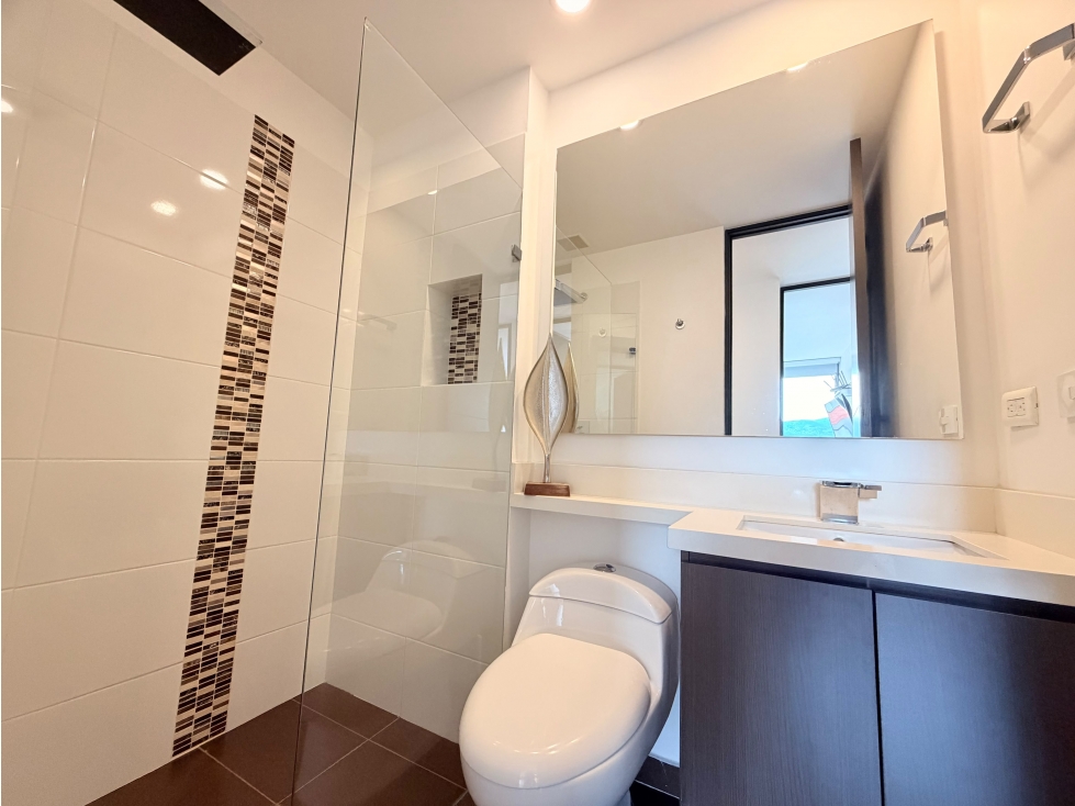 APARTAMENTO AMOBLADO EN LAS PALMAS MEDELLIN — foto 6
