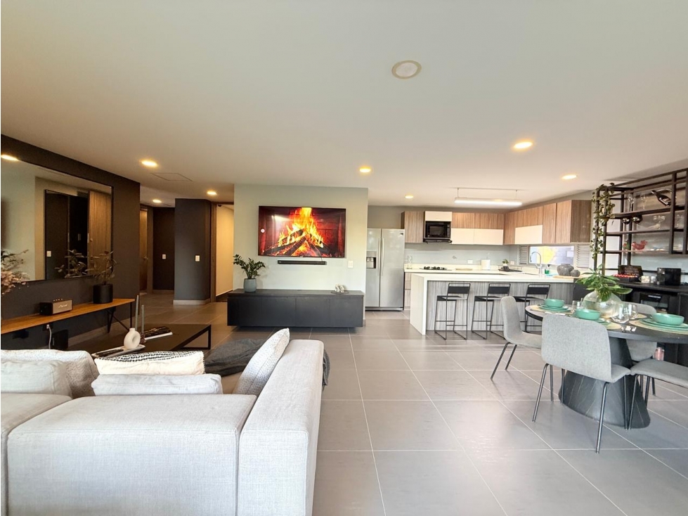 APARTAMENTO AMOBLADO SECTOR CASTROPOL -POBLADO MEDELLIN — foto 6