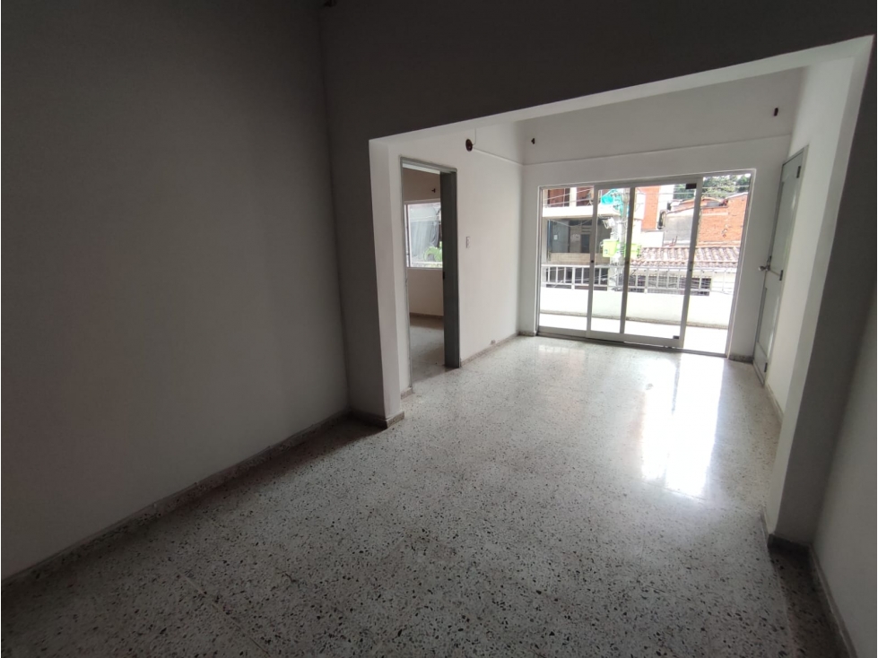 APARTAMENTO CONQUISTADORES CERCA PARQUES DEL RÍO