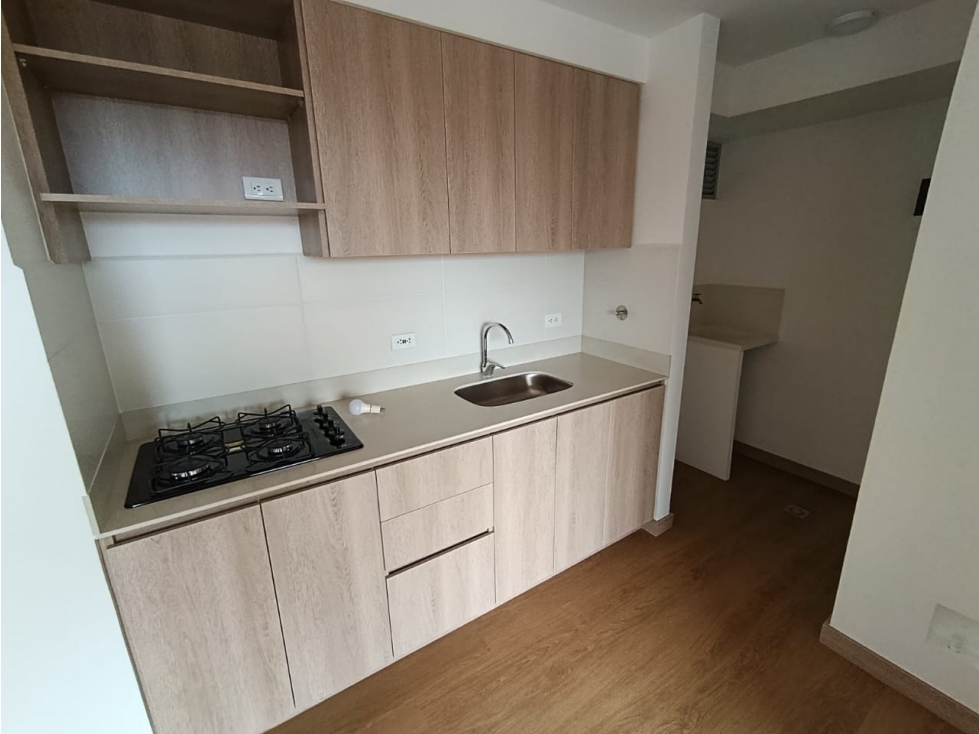 APARTAMENTO EL CARMEN DE VIBORAL CERCA ESTADIO EL CARMEN — foto 2