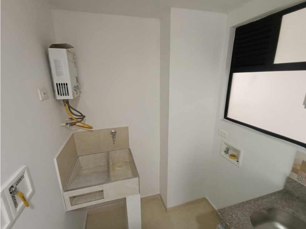 APARTAMENTO LA AMÉRICA CERCA COLEGIO SANTA TERESITA — foto 4