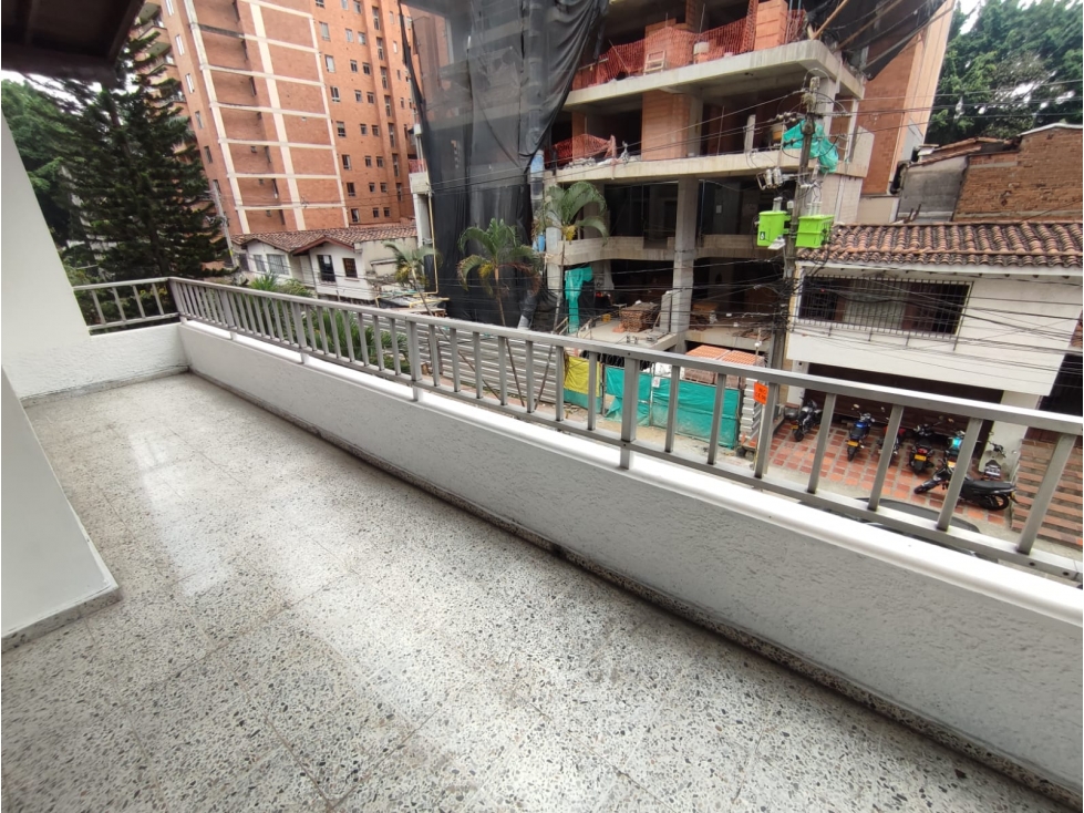 APARTAMENTO CONQUISTADORES CERCA PARQUES DEL RÍO — foto 2