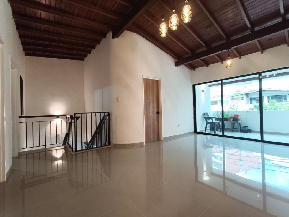 CASA CALASANZ CERCA INSTITUTO FERRINI — foto 3