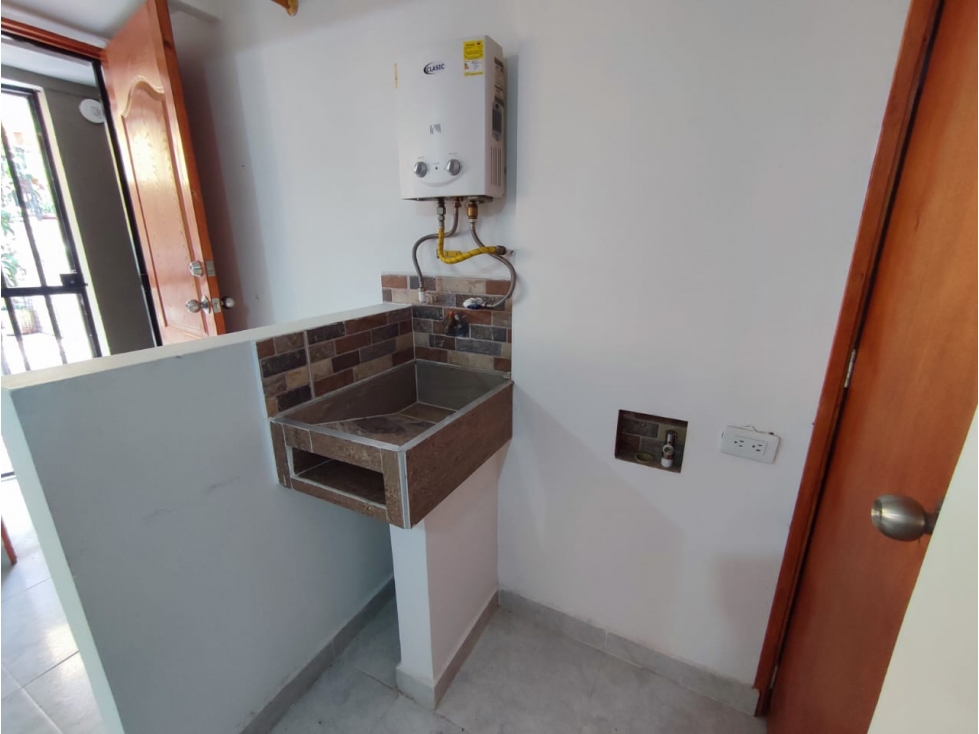APARTAMENTO ROBLEDO CERCA MIRADOR DE BARCELONA - 4