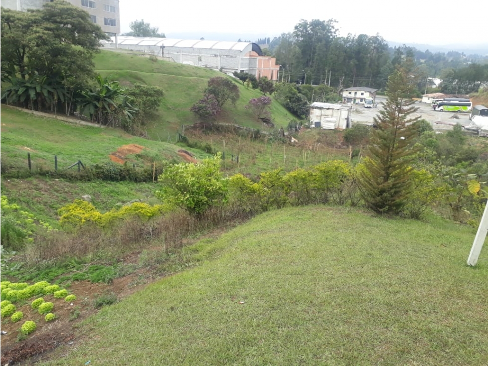 CASA FINCA GUARNE, ANTIOQUIA CERCA AUT. MEDELLÍN-BOGOTÁ — foto 2
