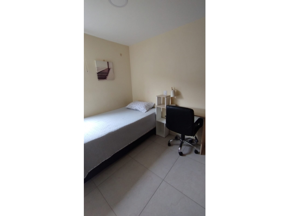 APARTAMENTO ROBLEDO CERCA I.E. ALFONSO UPEGUI OROZCO — foto 2