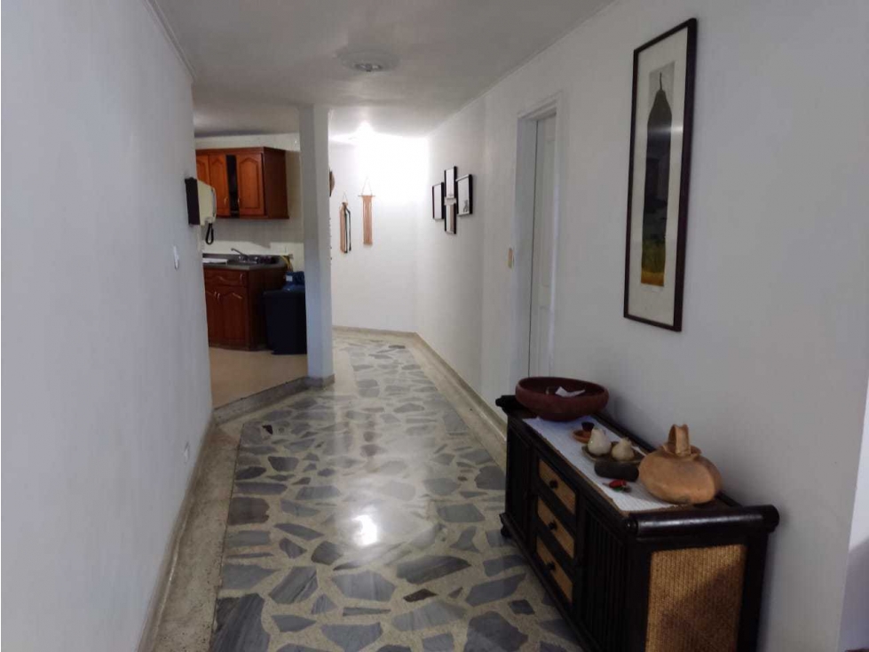 APARTAMENTO LAURELES CERCA PRIMER PARQUE — foto 4