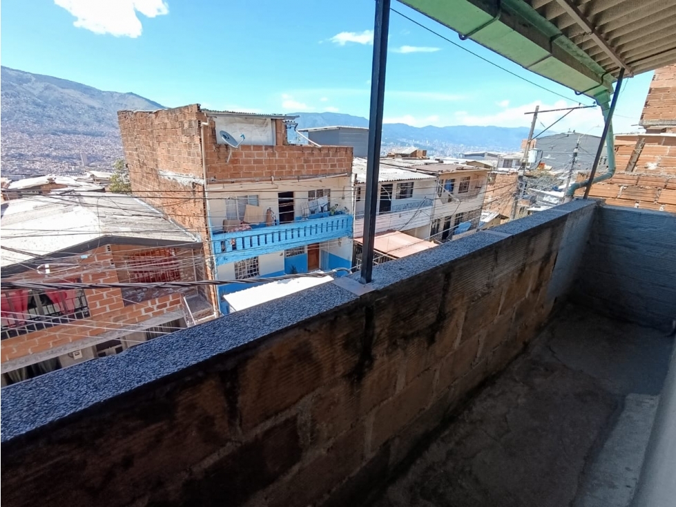 APARTAMENTO ROBLEDO CERCA DON TRANQUILO