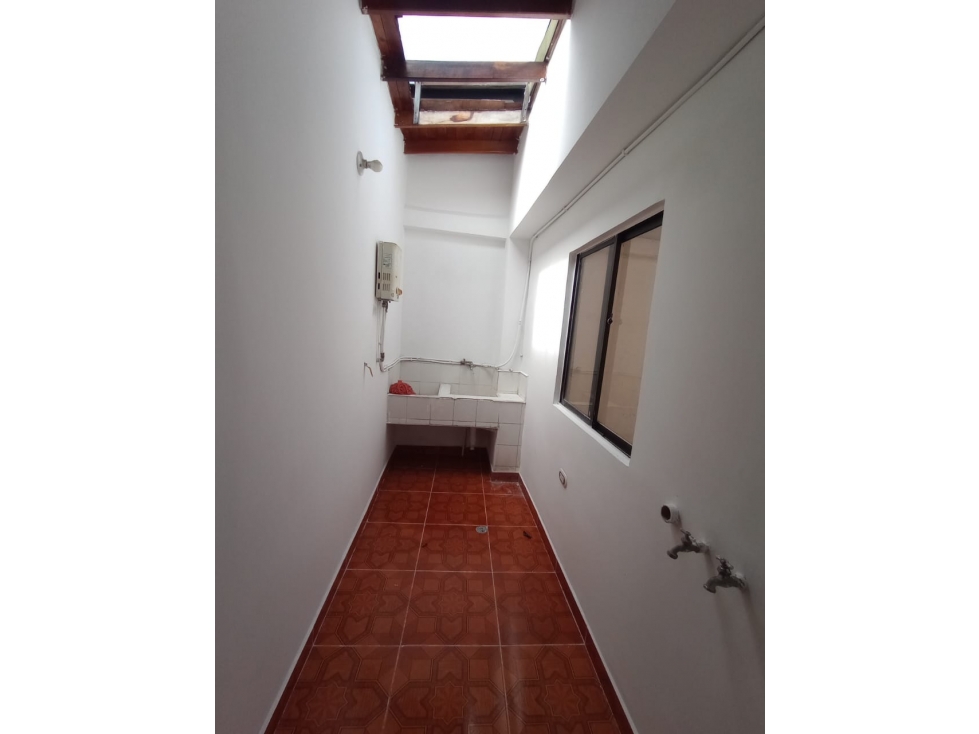 APARTAMENTO PRADO CENTRO CERCA TEATRO ÁGUILA DESCALZA — foto 2