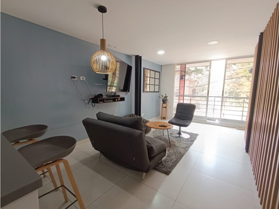 CASA DE 4 PISOS MÁS APARTAESTUDIO ROBLEDO CERCA H. PABLO TOBÓN URIBE