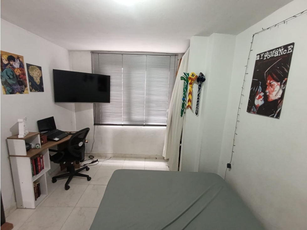 CASA DIVIDIDA EN DOS APARTAMENTOS ROBLEDO CERCA I.E. JESÚS REY — foto 2