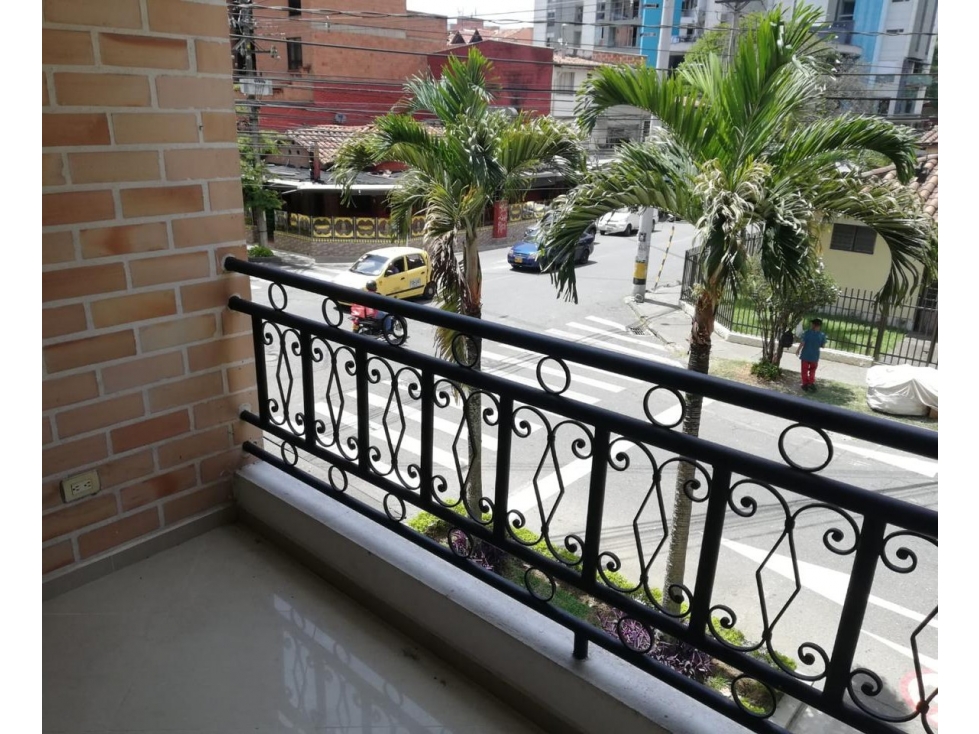 APARTAMENTO LAURELES CERCA REST. GUADALUPE