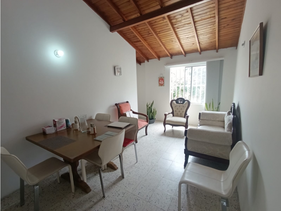 APARTAMENTO ROBLEDO CERCA COLEGIO MADRID CAMPESTRE