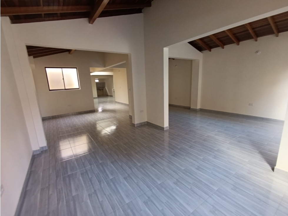 APARTAMENTO BELLO CERCA AUTOPISTA NORTE