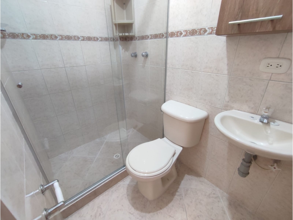 APARTAMENTO LA FLORESTA CERCA AV. 80 — foto 4