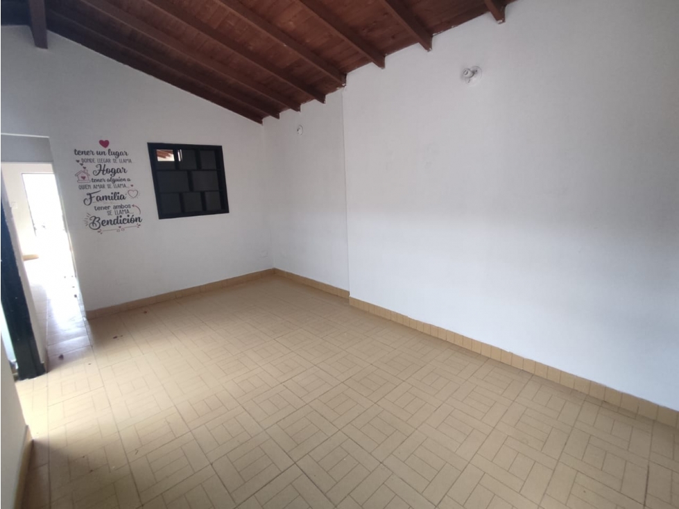 APARTAMENTO CAMPO VALDES CERCA HOSPITAL INFANTIL — foto 2