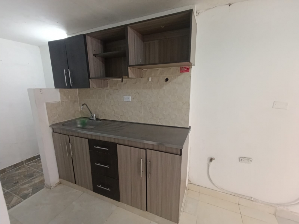 APARTAMENTO ROBLEDO CERCA UNIVERSIDAD ESUMER — foto 2