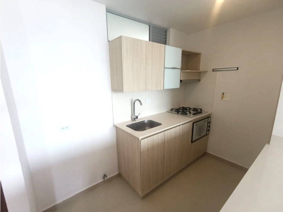 APARTAMENTO POBLADO CERCA LOMA DE LOS GONZÁLEZ