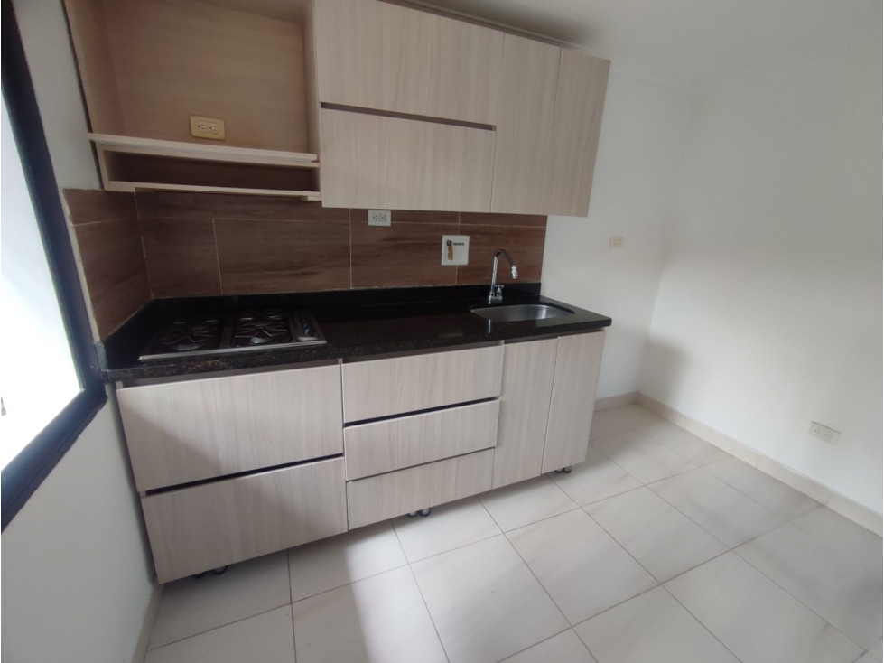 APARTAMENTO LA AMÉRICA CERCA UNID. DEPORTIVA SANTA LUCÍA EL DANUBIO