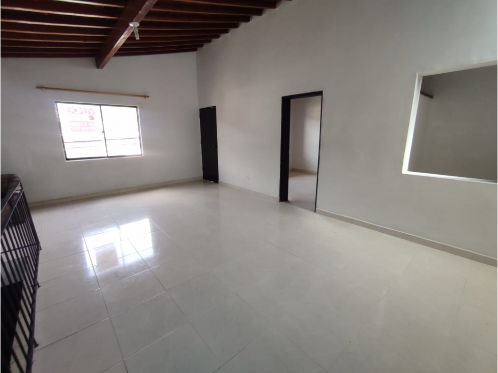 CASA ROBLEDO CERCA HOSPITAL PABLO TOBÓN URIBE