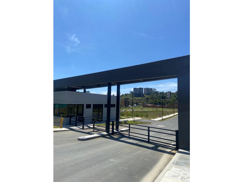 LOTE URBANIZADO MARINILLA CERCA AU. MEDELLÍN BOGOTA — foto 2