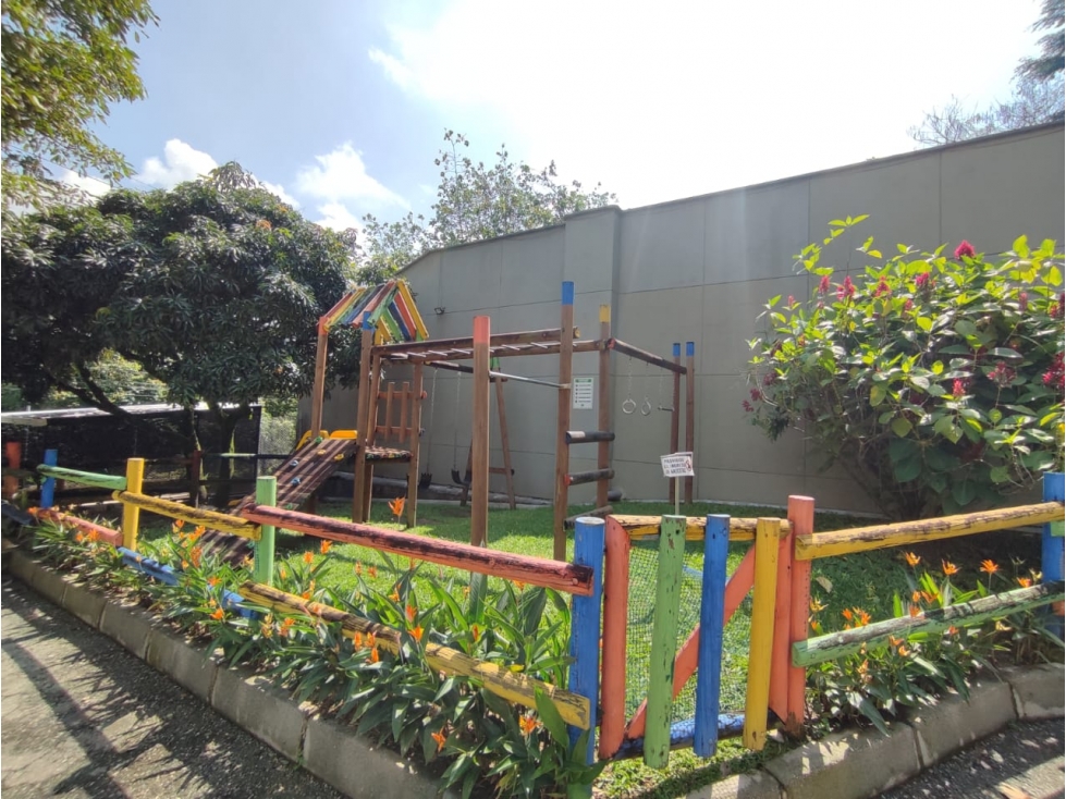APARTAMENTO CERCA UNIVERSIDAD DE ANTIOQUIA SEDE ROBLEDO - 3