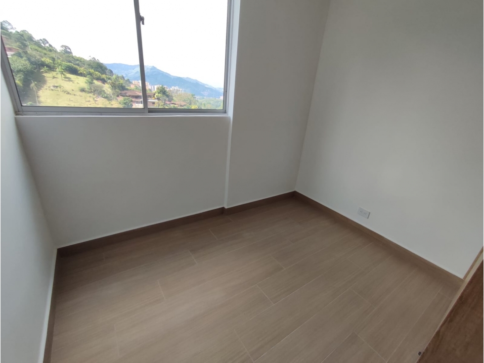 APARTAMENTO LA ESTRELLA CERCA COLEGIO CANADIENSE — foto 6