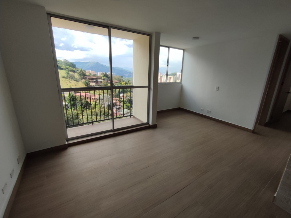 APARTAMENTO LA ESTRELLA CERCA COLEGIO CANADIENSE — foto 2