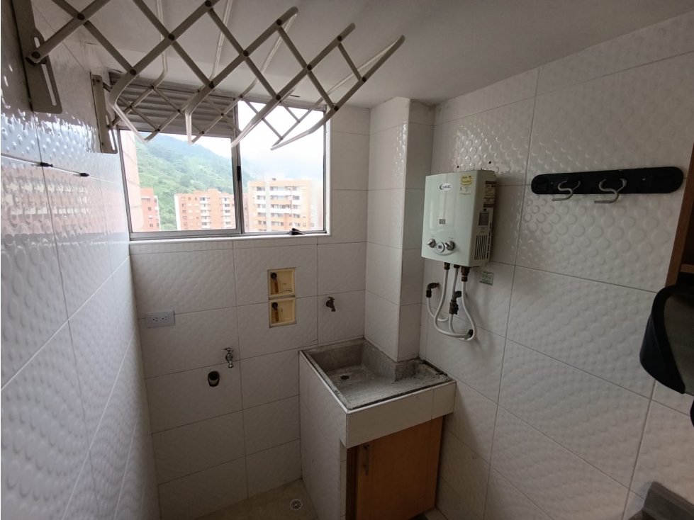 APARTAMENTO BELÉN CERCA COLEGIO PADRE MANYANET — foto 6